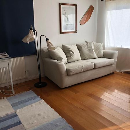 Semesterhus I Stockholms Skaergard, Runmaroe Vaermdoe Namdo Esterno foto