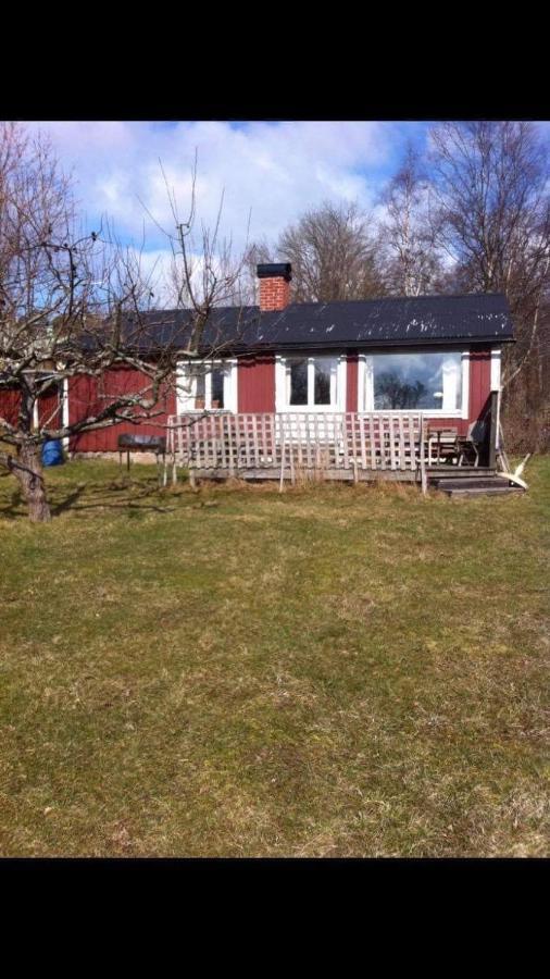 Semesterhus I Stockholms Skaergard, Runmaroe Vaermdoe Namdo Esterno foto