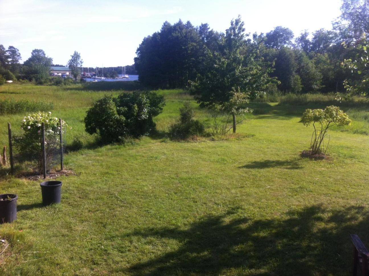 Semesterhus I Stockholms Skaergard, Runmaroe Vaermdoe Namdo Esterno foto